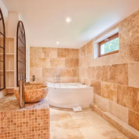 Superbe Villa, 11 Chambres, Piscine, Calme Absolu Vila Bonneville-sur-Touques